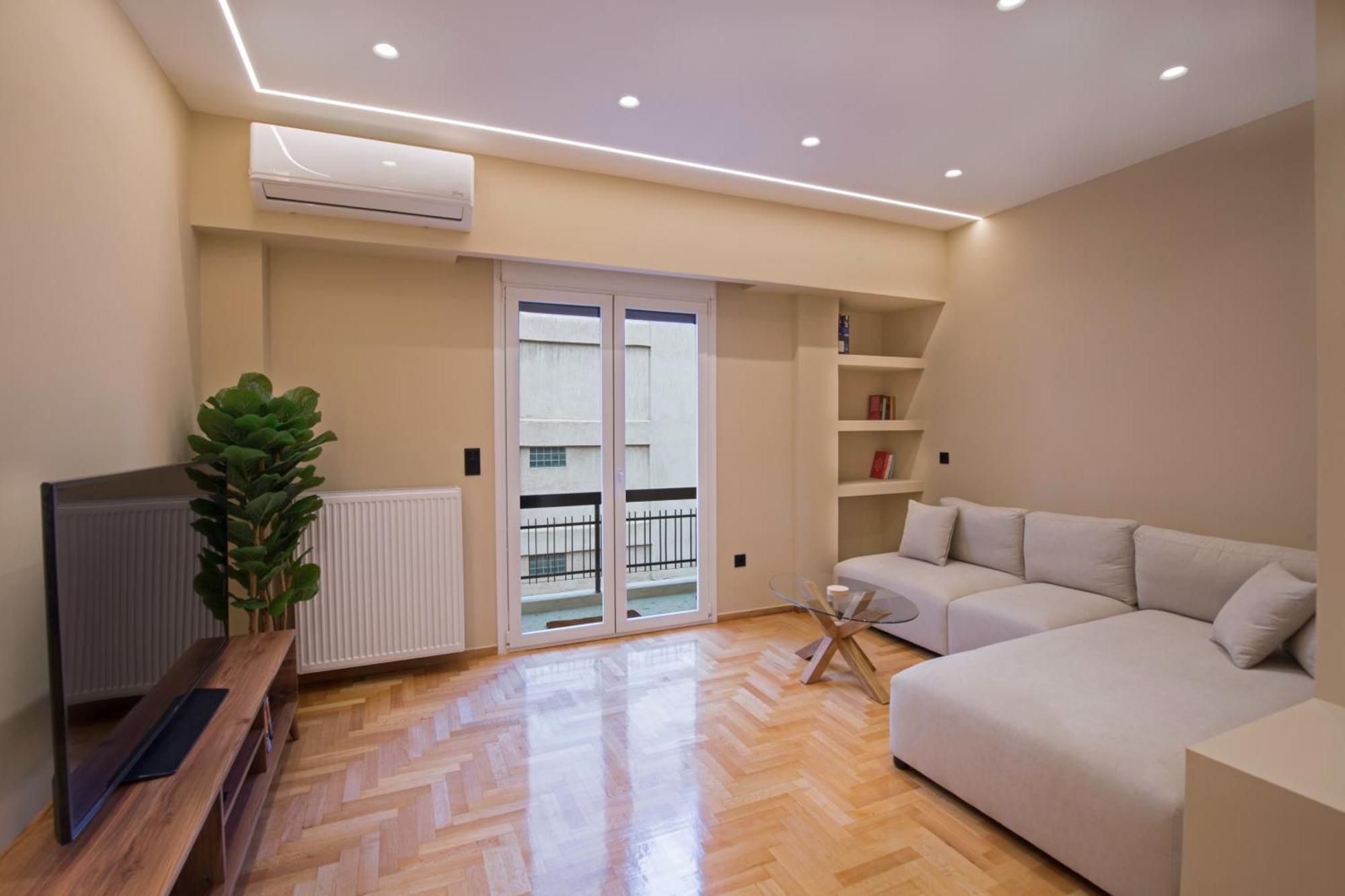 Urban Spacious Apartment Near Kallimarmaron 아테네 외부 사진