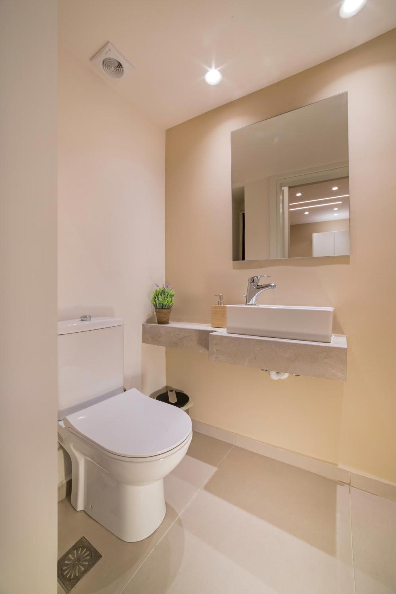 Urban Spacious Apartment Near Kallimarmaron 아테네 외부 사진