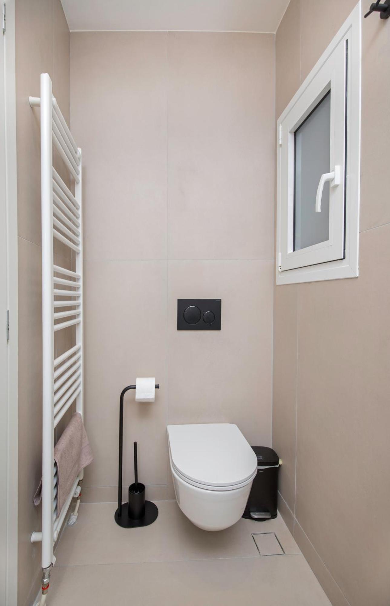Urban Spacious Apartment Near Kallimarmaron 아테네 외부 사진