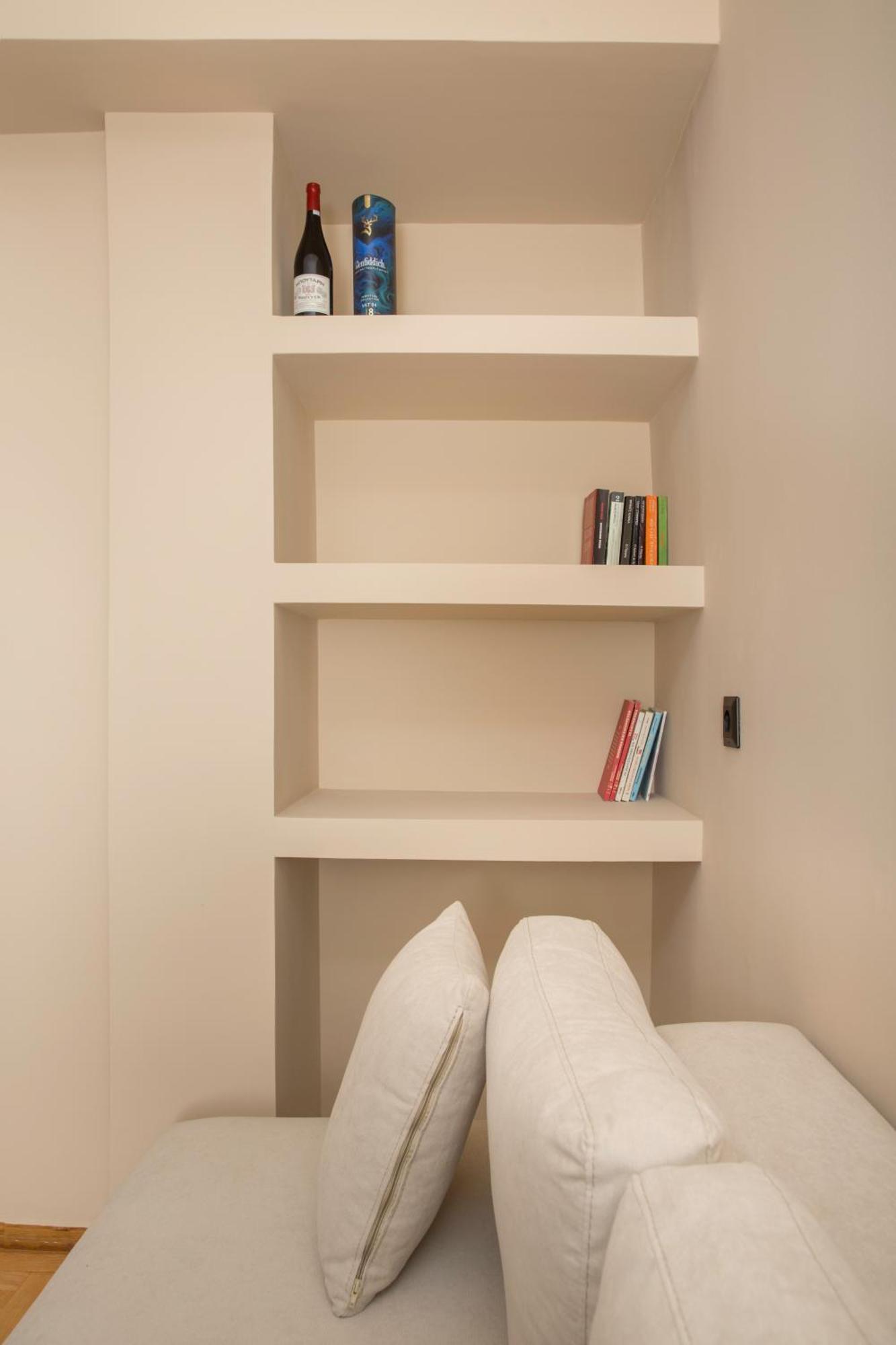 Urban Spacious Apartment Near Kallimarmaron 아테네 외부 사진