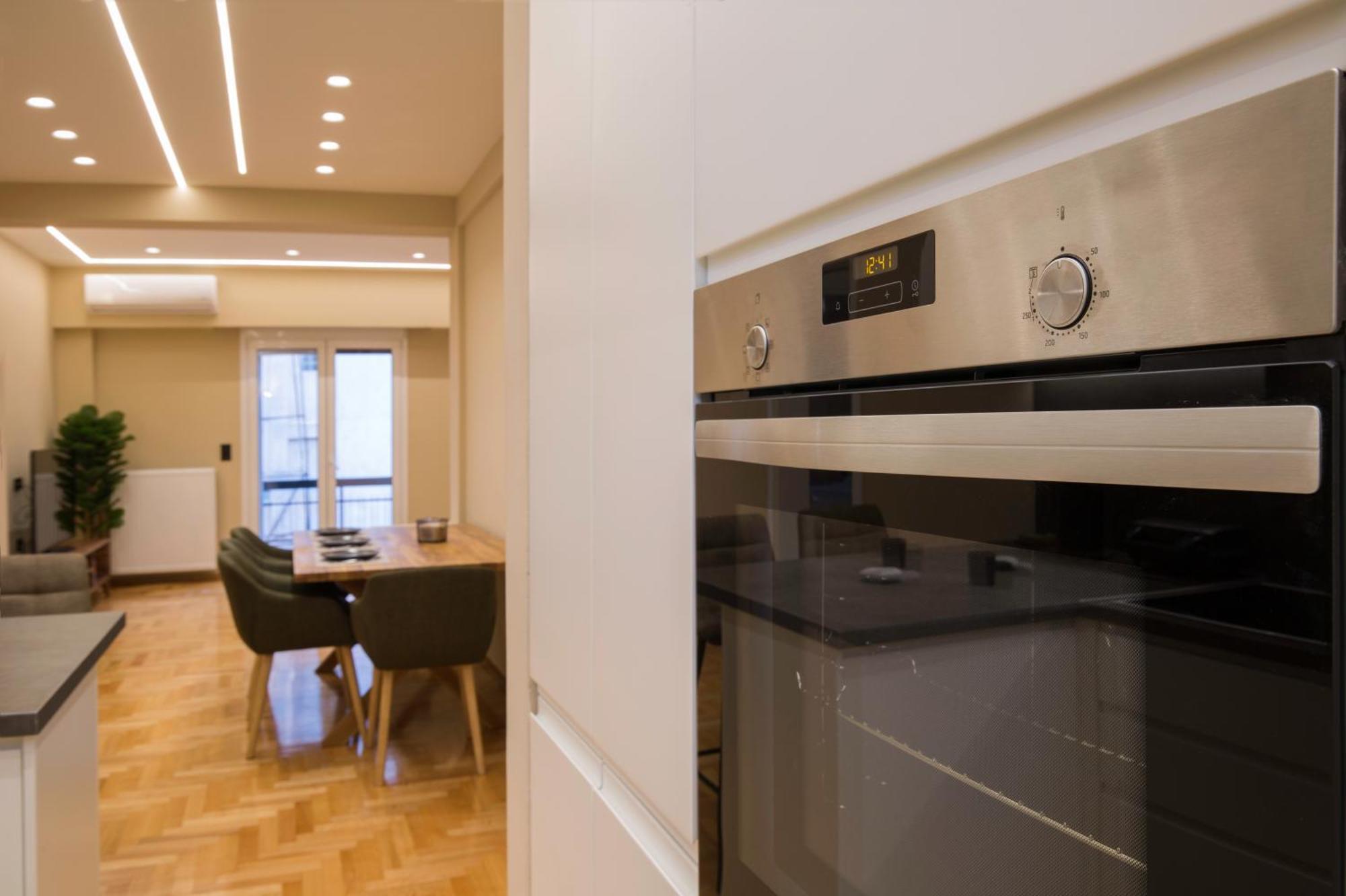 Urban Spacious Apartment Near Kallimarmaron 아테네 외부 사진